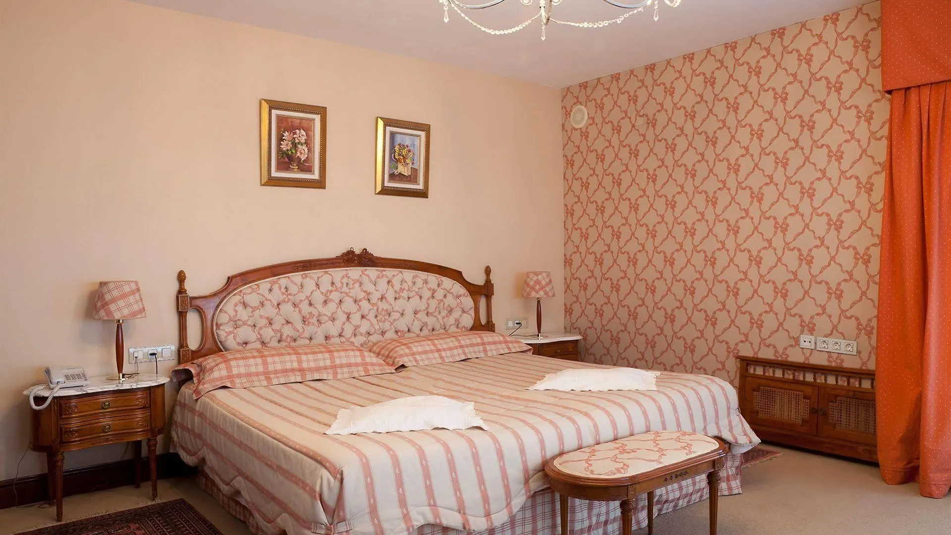 Arresi Guest House Arminza Hotel