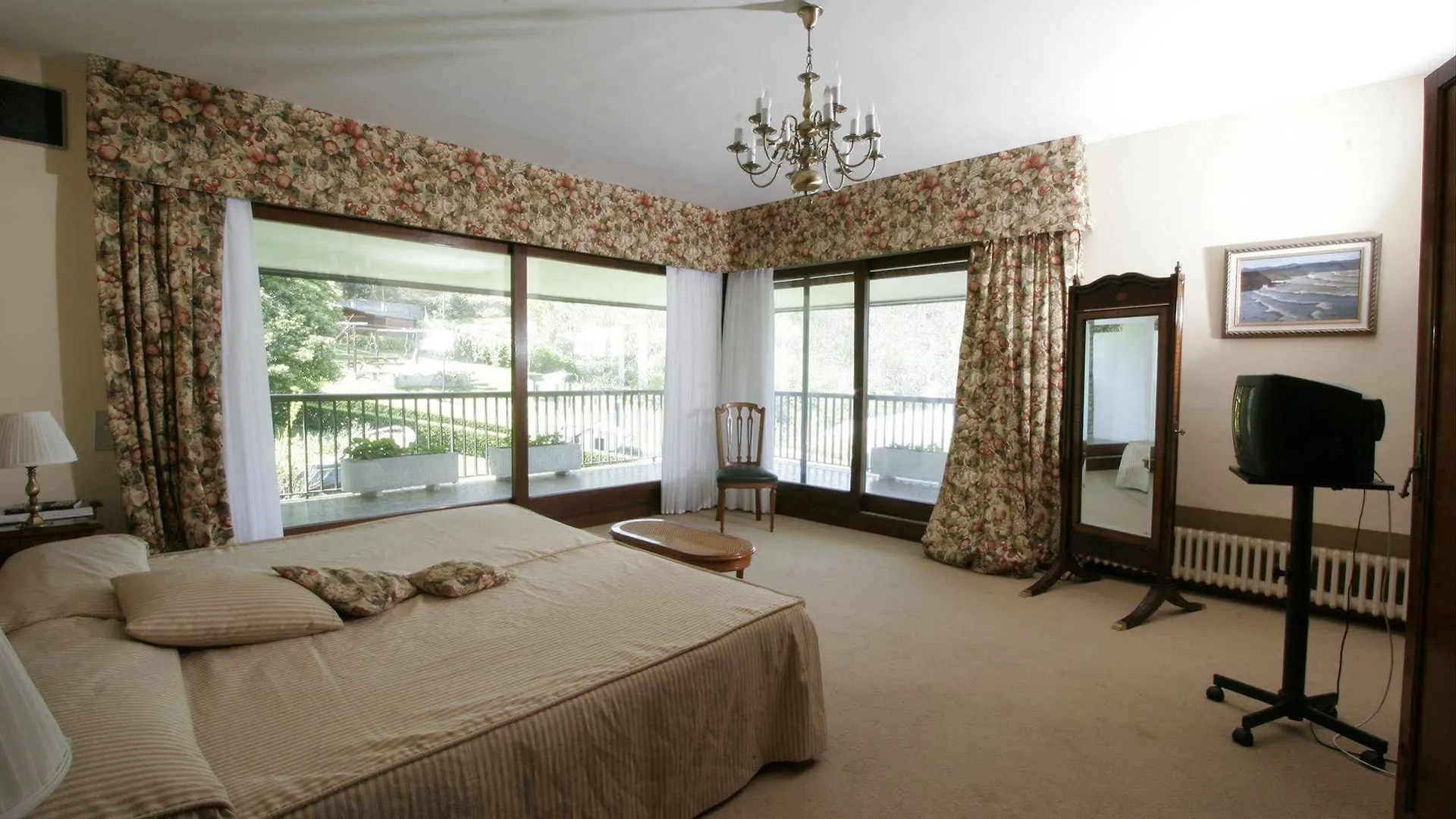 Hotel Arresi Guest House Arminza