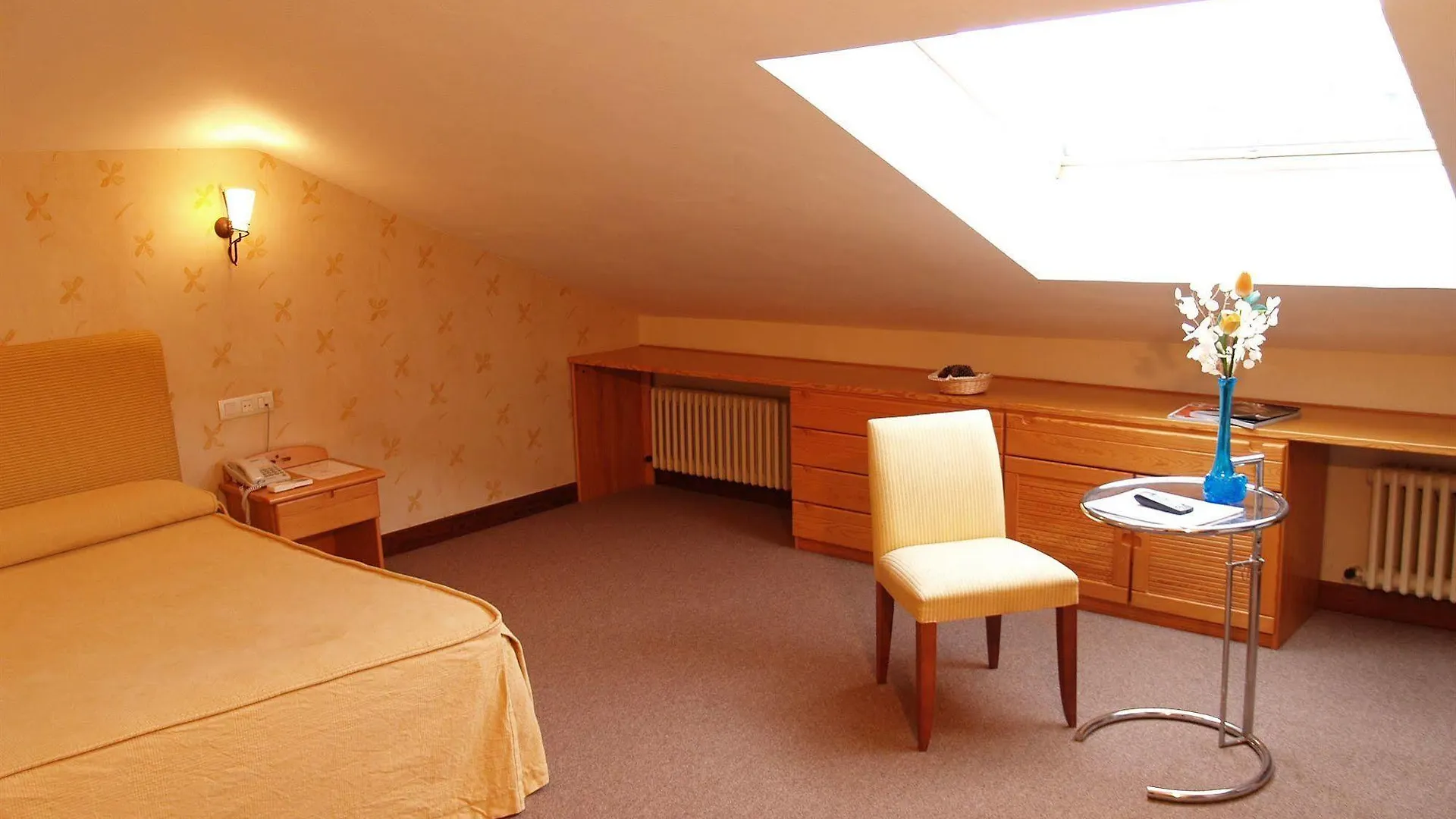 Arresi Guest House Arminza